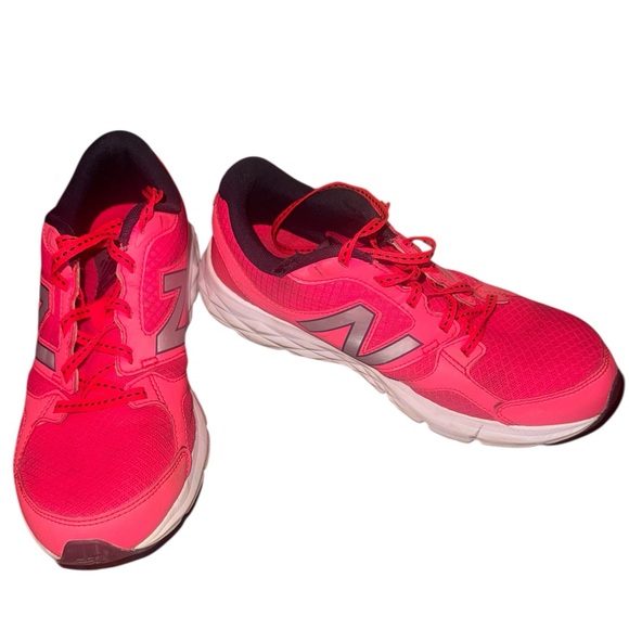 New Balance Shoes - New Balance Women's Pink Running Shoes 9